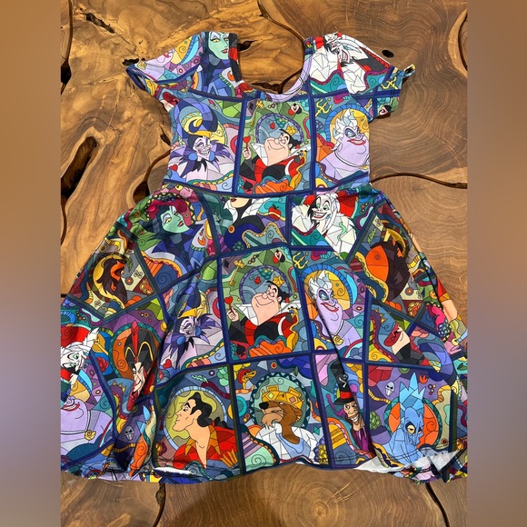 Wild rich kids Disney Villains Dress - Picture 1 of 1